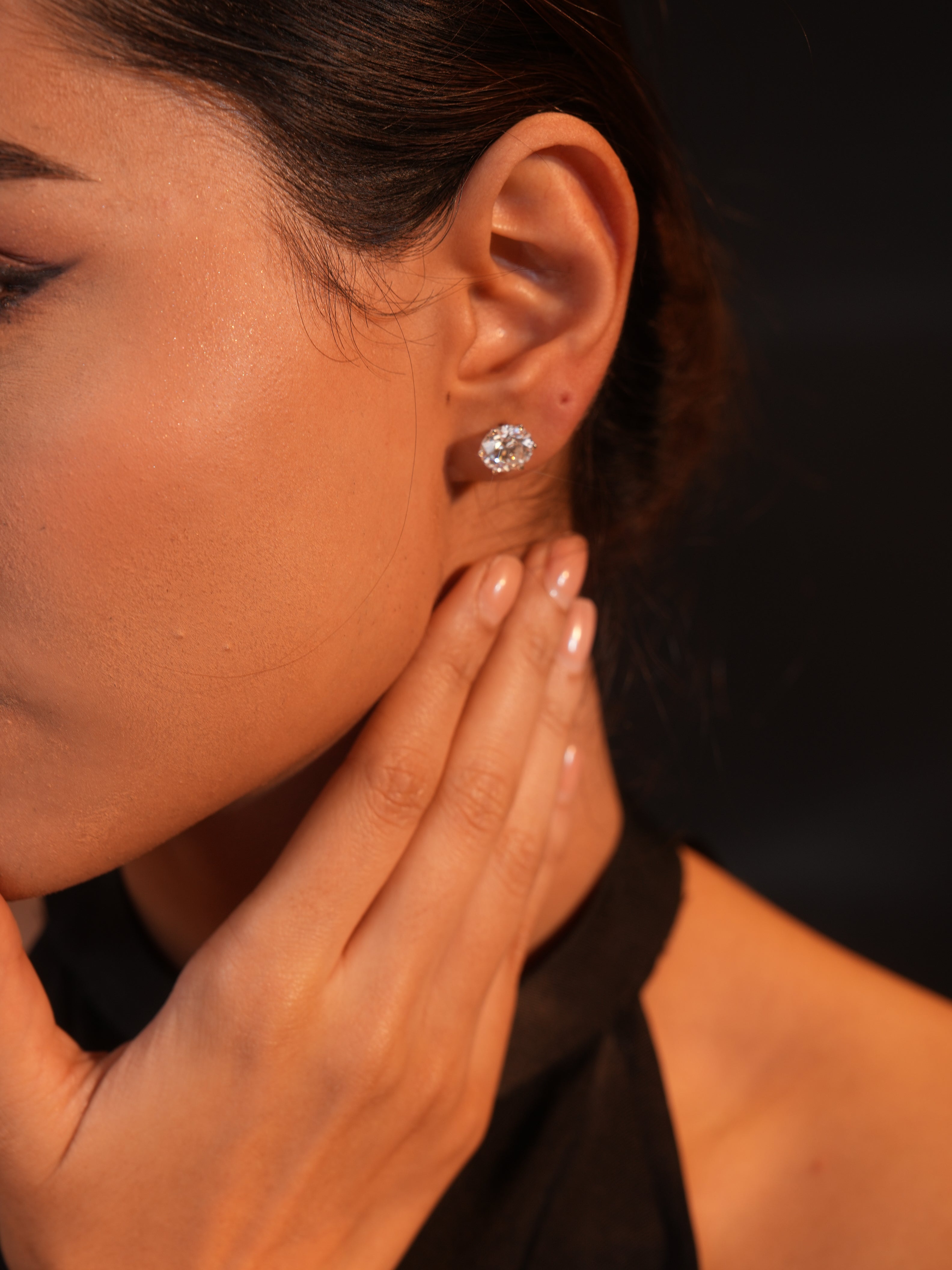 Sia | Solitaire Diamond Stud Earrings