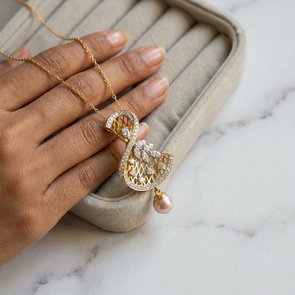 Summer Style Guide: Lightweight and Minimal Diamond Jewelry Essentials