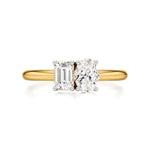 Toi et Moi | Oval & Emerald Lab-Grown Diamond Ring - Nivara