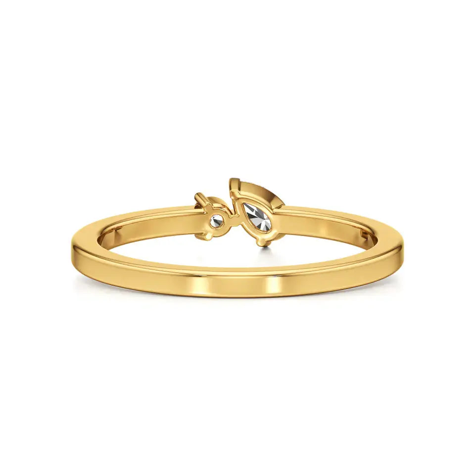 Mode | Round & Pear Lab-Grown Diamond Solitaire Ring - Nivara