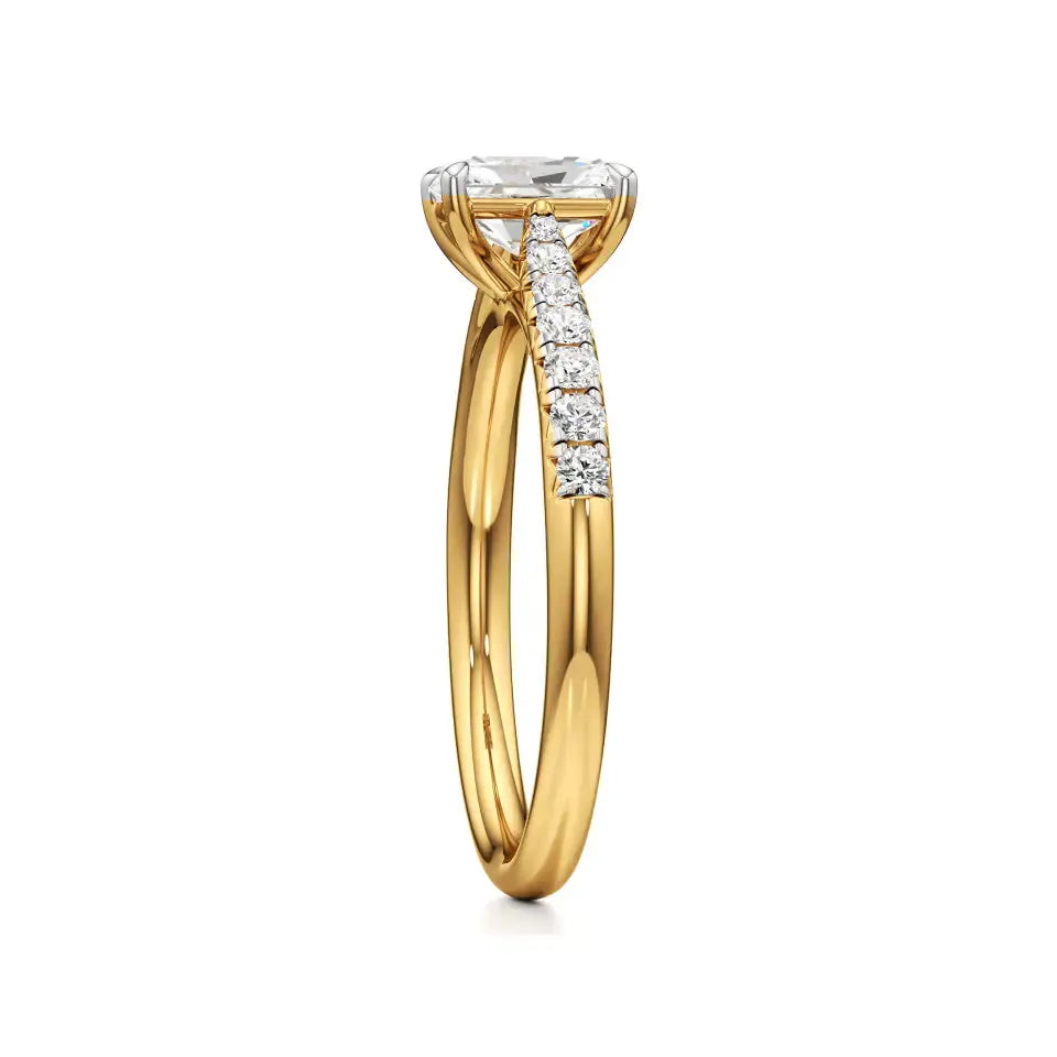 Amara | Round & Emerald Lab-Grown Diamond Ring - Nivara
