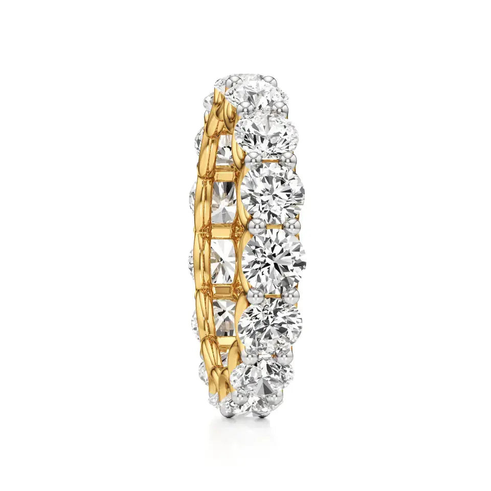 Foreva | Round Lab-Grown Diamond Solitaire Ring - Nivara