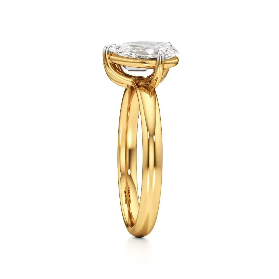 Toi et Moi | Pear & Emerald Lab-Grown Diamond Ring - Nivara