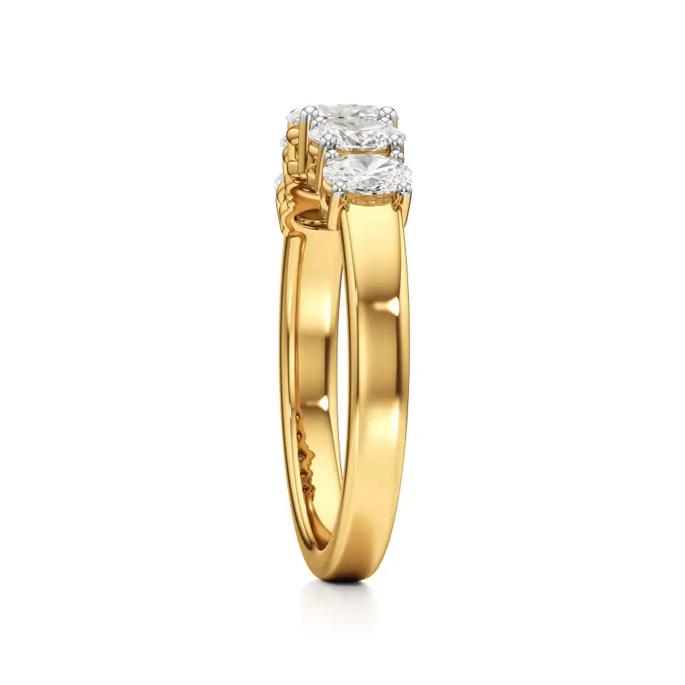Foreva | Oval Lab-Grown Diamond Ring - Nivara