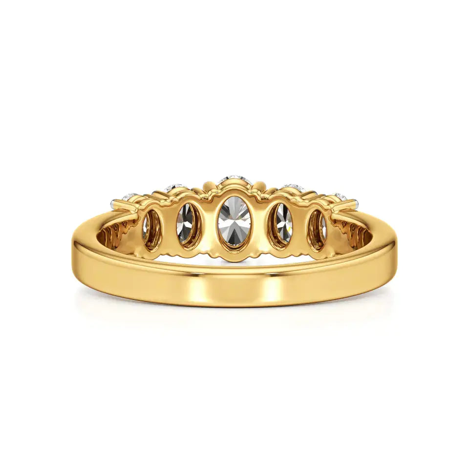 Foreva | Oval Lab-Grown Diamond Ring - Nivara