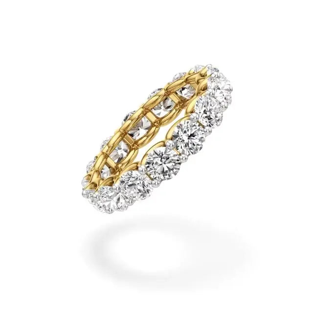 Foreva | Round Lab-Grown Diamond Solitaire Ring - Nivara