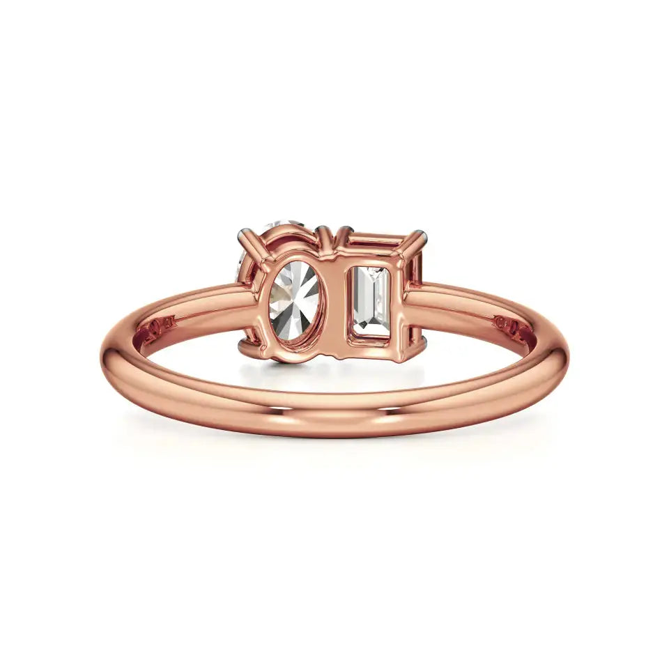 Toi et Moi | Oval & Emerald Lab-Grown Diamond Ring - Nivara