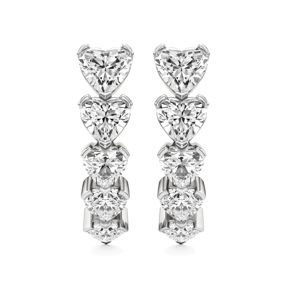 Mode | J-Shaped Hoop Earring with Heart Lab-Grown Diamonds