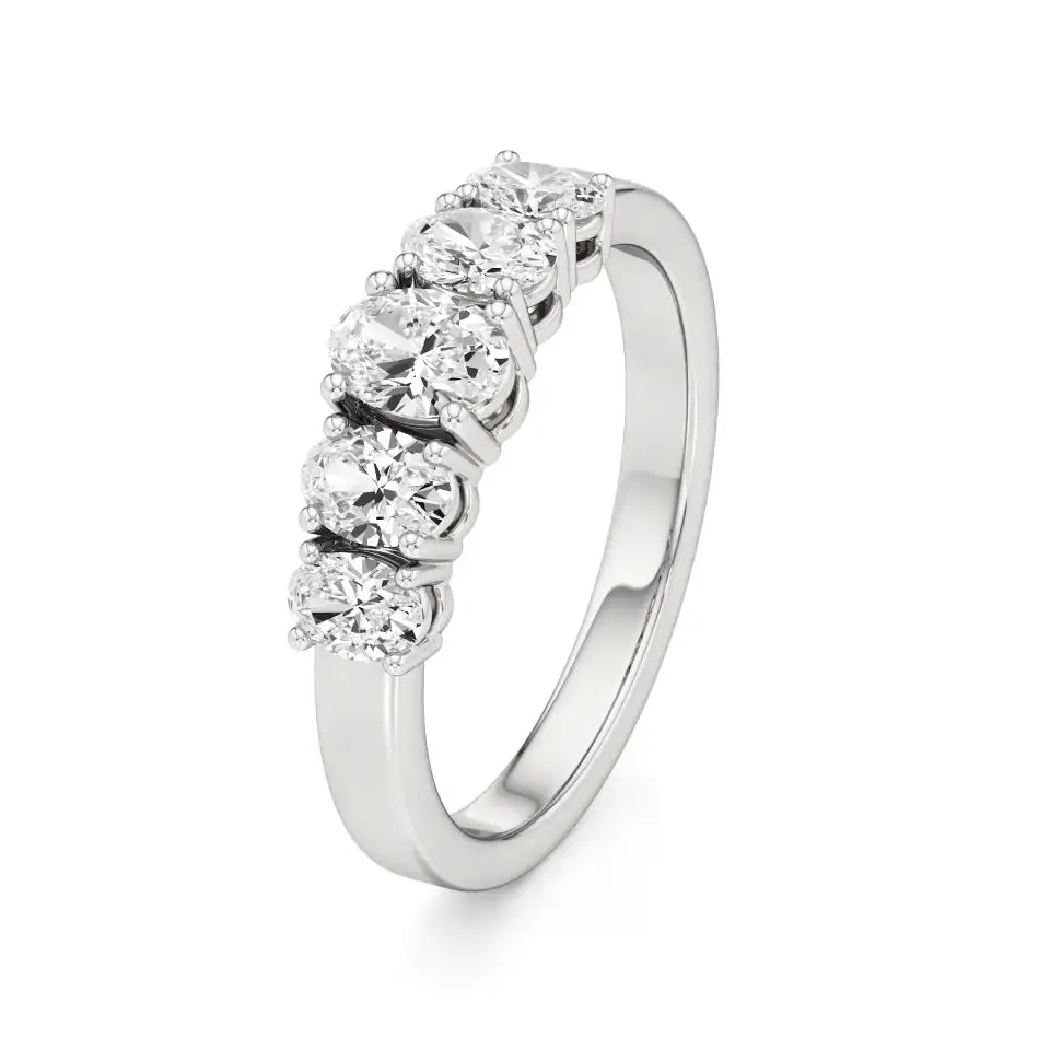 Foreva | Oval Lab-Grown Diamond Ring - Nivara