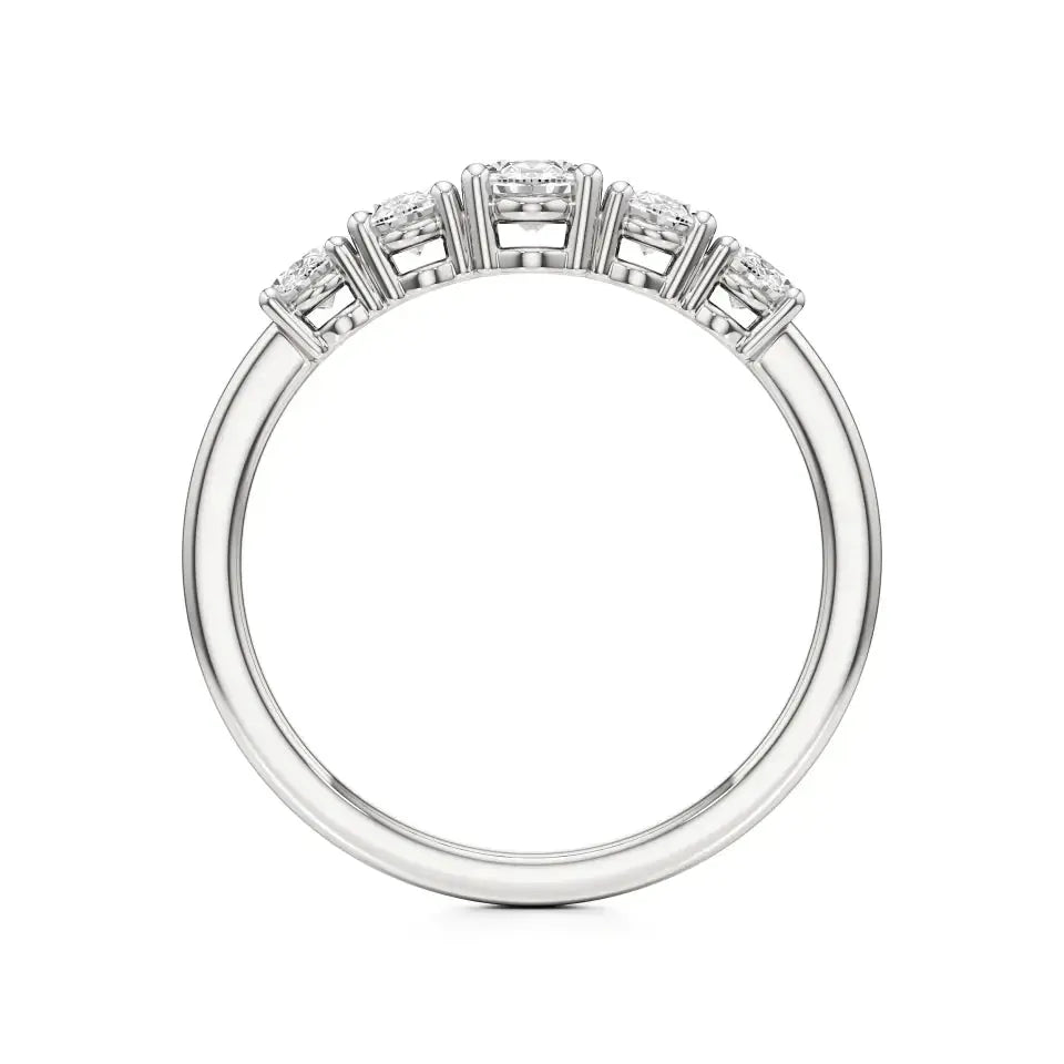 Foreva | Oval Lab-Grown Diamond Ring - Nivara
