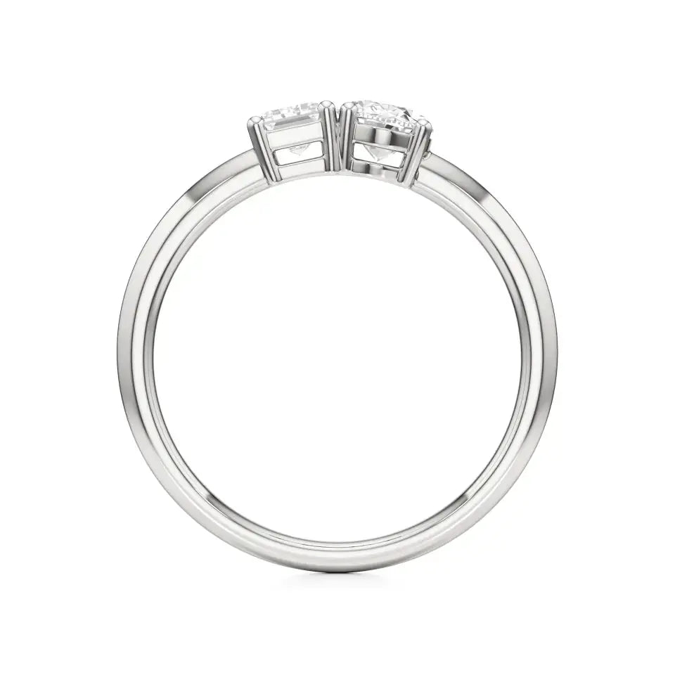 Toi et Moi | Oval & Emerald Lab-Grown Diamond Ring - Nivara