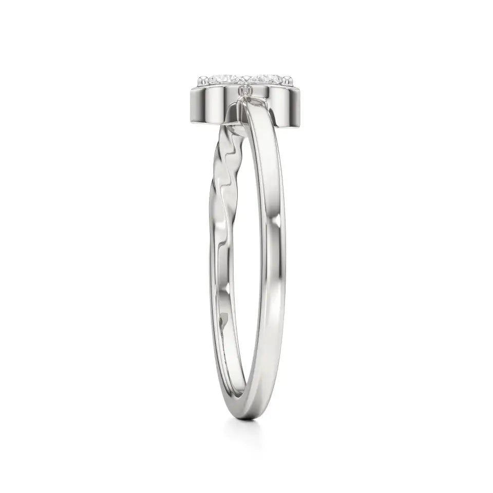 Flora | Lab-Grown Diamond Three-Stone Ring - Nivara
