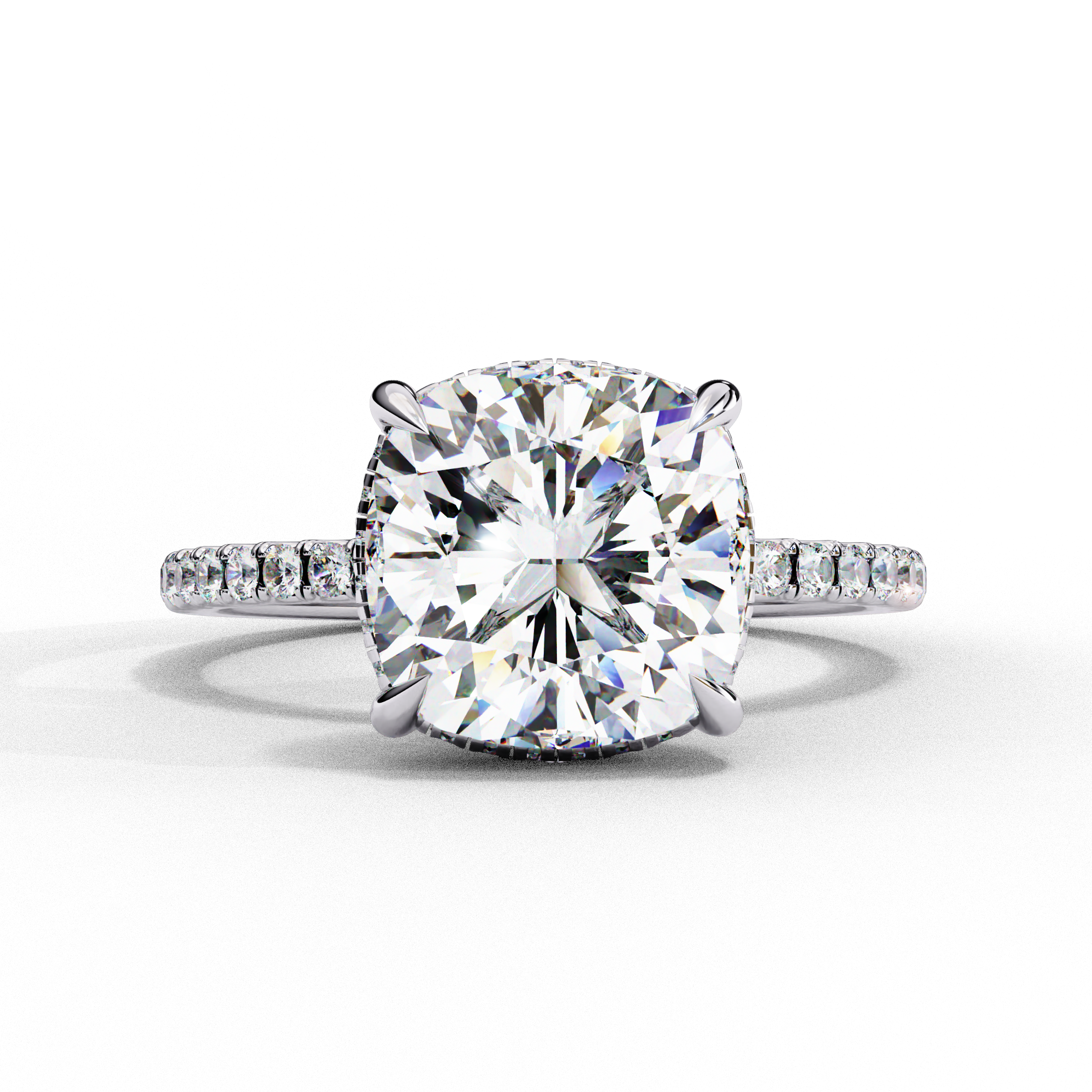 Mira | Trendsetting Cushion-Cut Diamond with hidden halo ring