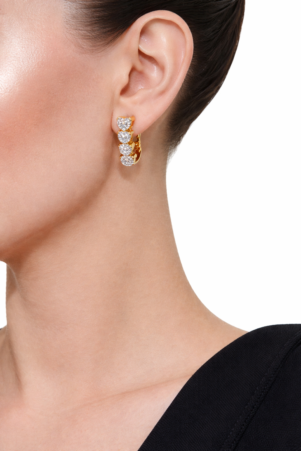 Mode | J-Shaped Hoop Earring with Heart Lab-Grown Diamonds