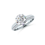 Amara | Round Solitiare with Round Side Stones Ring