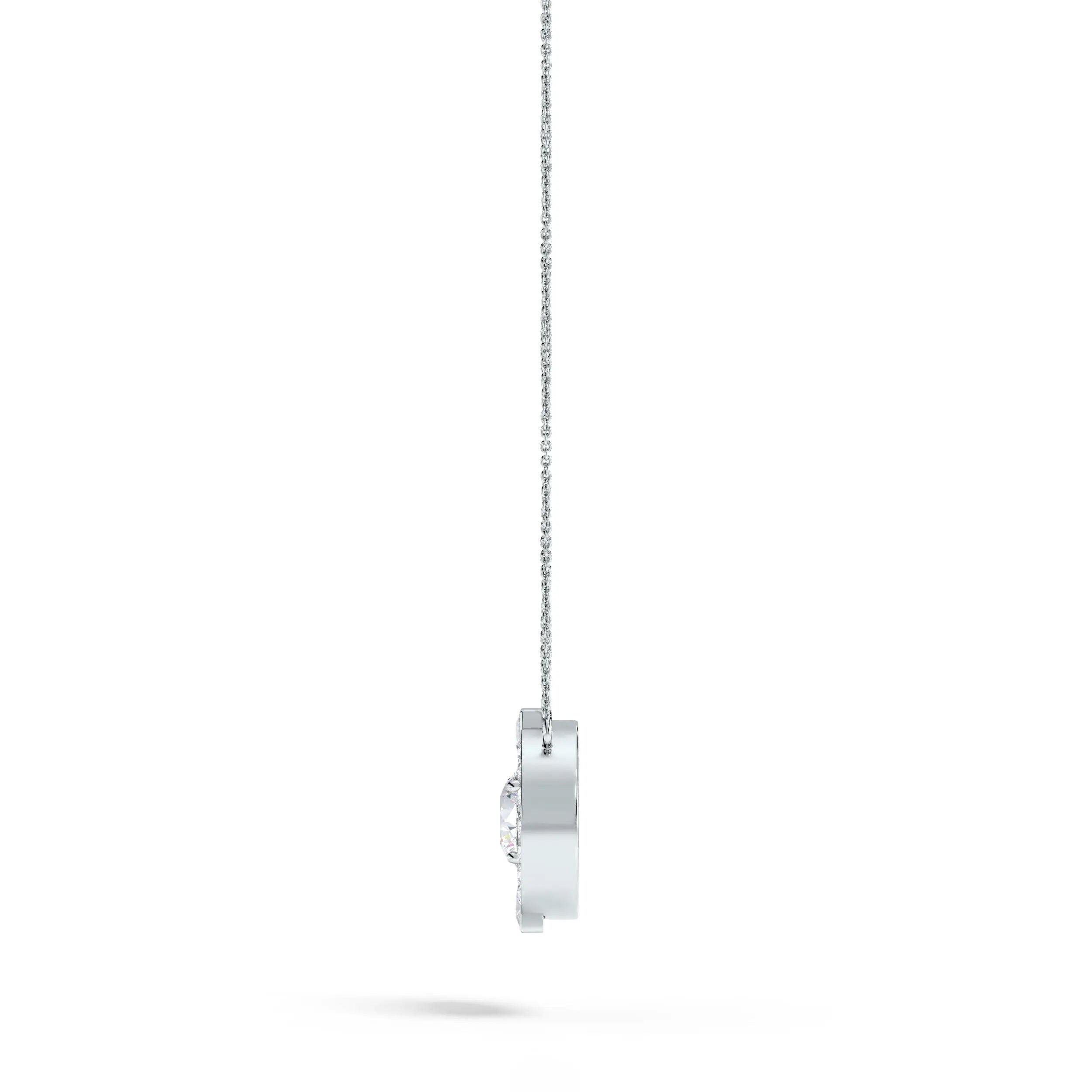 Mira | Round & Princess Lab-Grown Diamonds Halo Pendant - Nivara