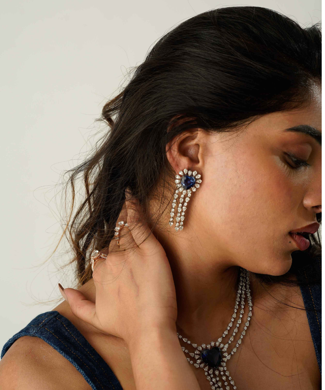 budget-friendly-lab-grown-diamond-earrings